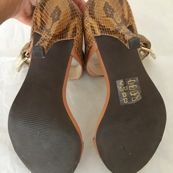 MICHAEL by Michael Kors Bianca Quarter Strap Sandals - Picture 2 of 5